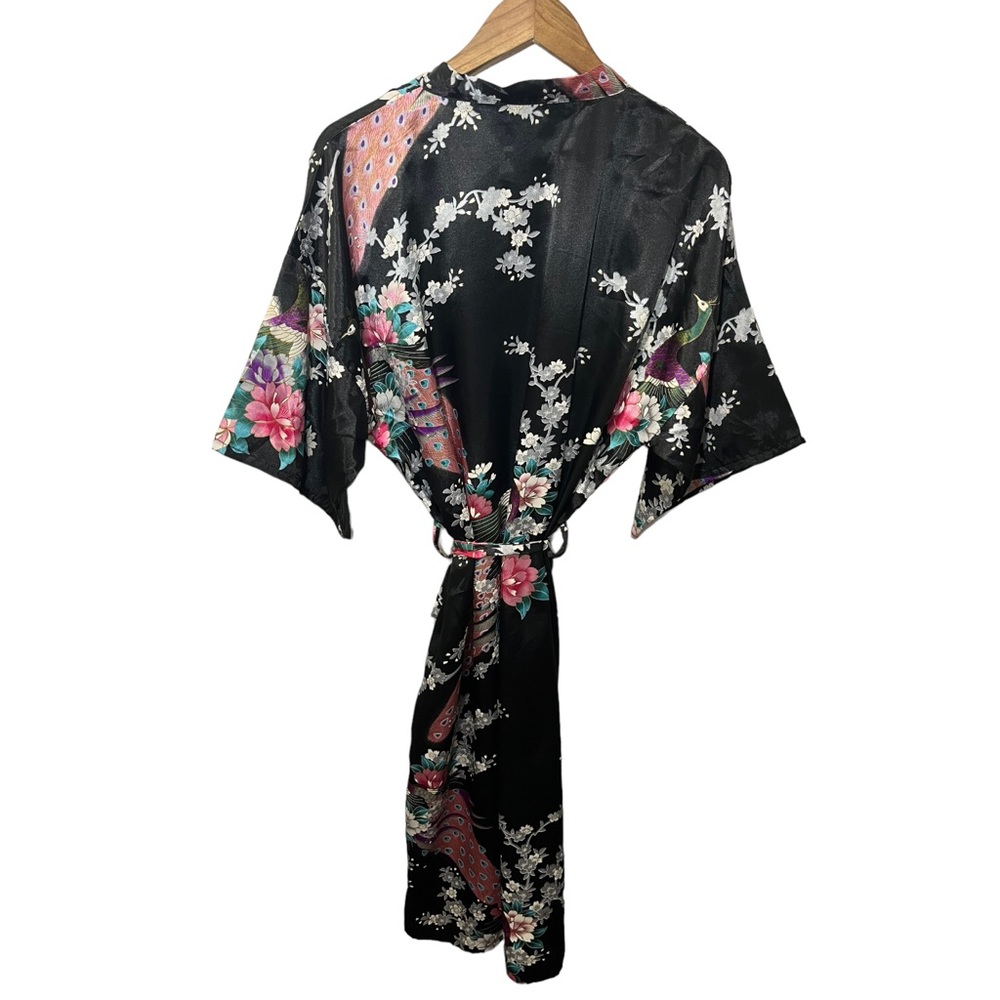 TANGYIHUI SILKY SATIN BLACK FLORAL PEACOCK ROBE WITH MATCHING BELT SIZE XXL - Picture 16 of 16